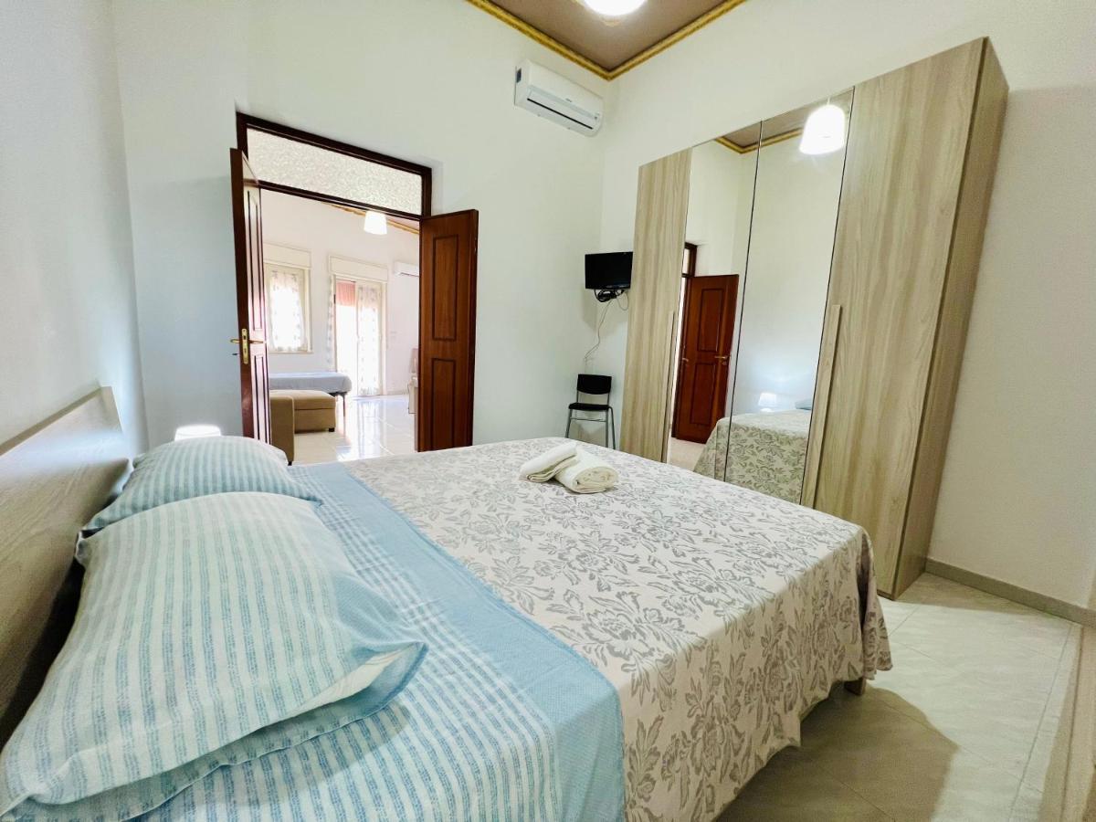Vila Casa Kennedy Capaci Exteriér fotografie